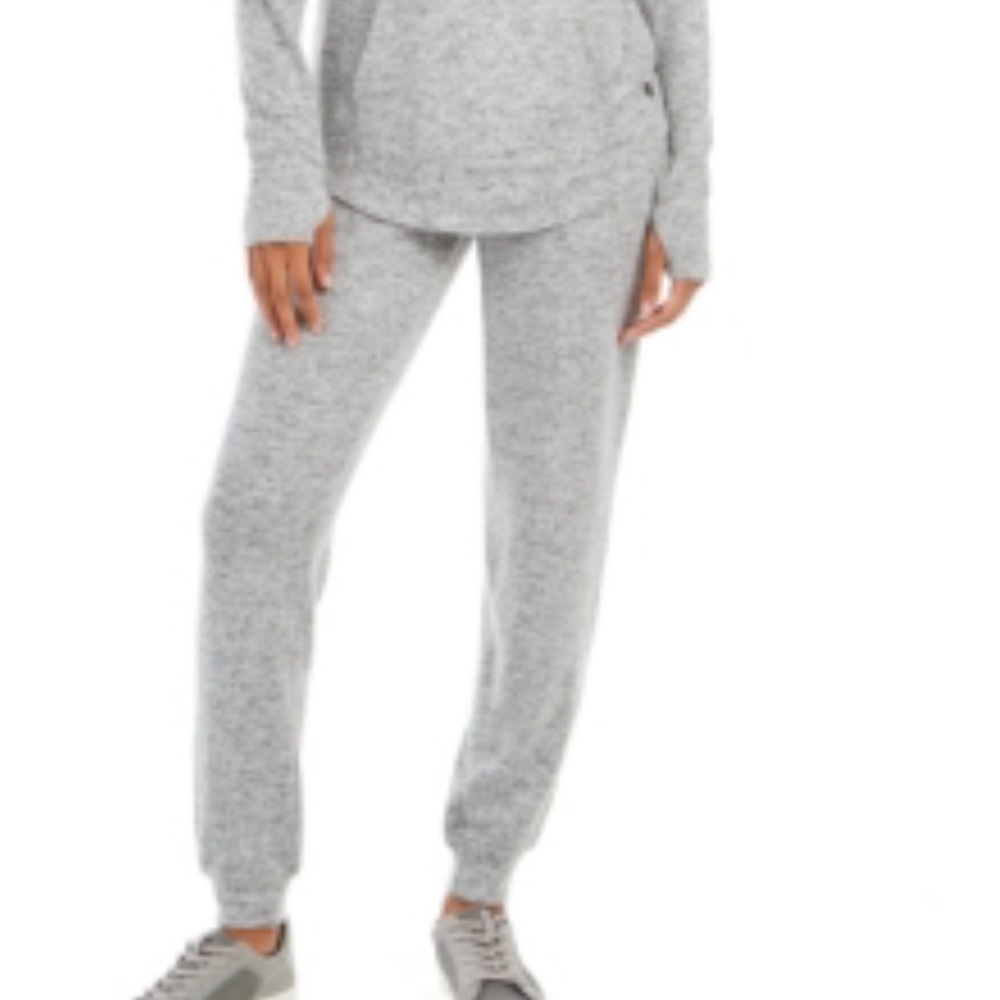 Ideology
Mushy-Knit Joggers - Picture 1 of 5
